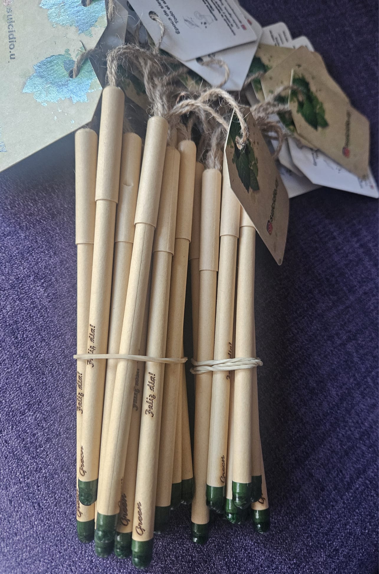 Lapicera ecológica plantable en estuche artesanal
